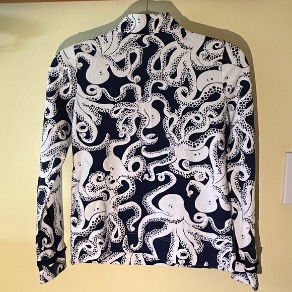 Girls Lilly Pulitzer Half-Zip Pullover, size XL (12-14) - Picture 2 of 6